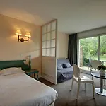 Отель Du Parc 3*