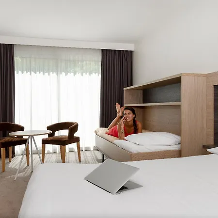 Du Parc Szálloda 3*